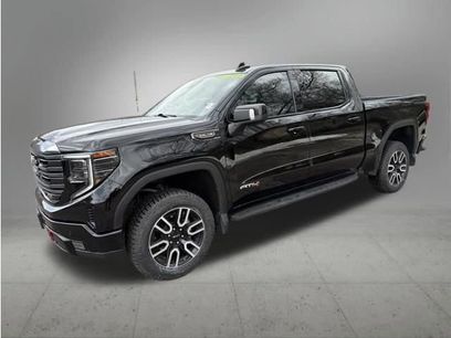 Used 2024 GMC Sierra 1500 AT4 w/ Technology Package