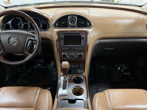 Used 2017 Buick Enclave Premium image 27