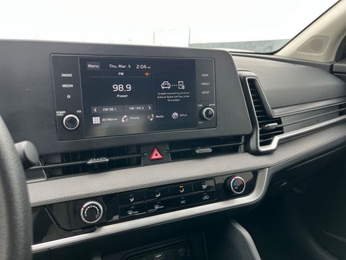 Used 2025 Kia Sportage LX FWD image 20