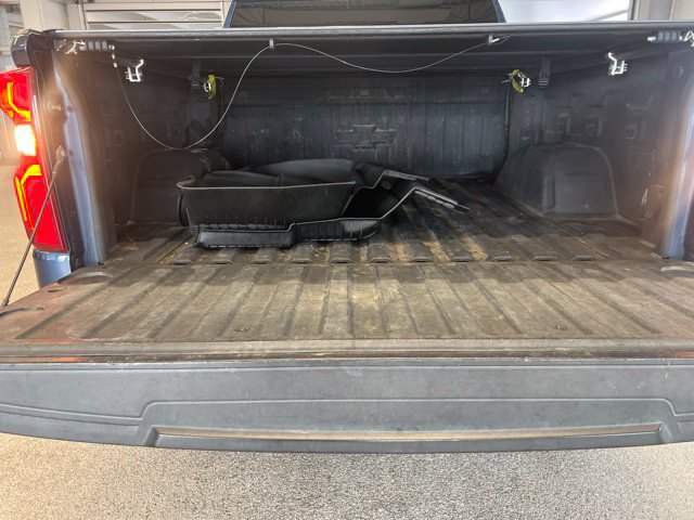 Used 2019 Chevrolet Silverado 1500 LTZ AWD/4WD image 10