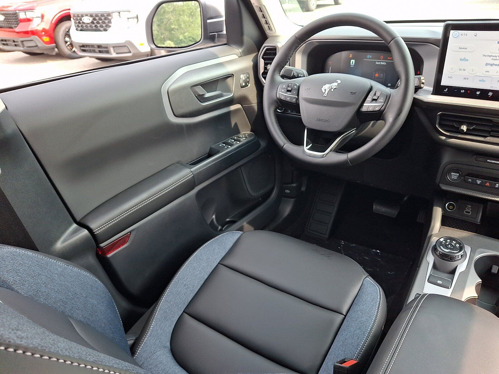 New 2026 Ford Bronco Sport Outer Banks w/ Outer Banks Tech Package+ AWD/4WD image 7