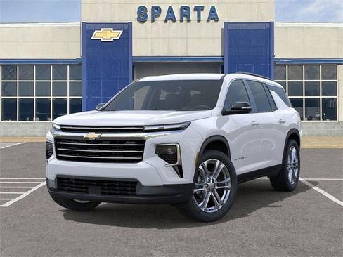 New 2026 Chevrolet Traverse LT w/ LPO, Floor Liner Package image 6