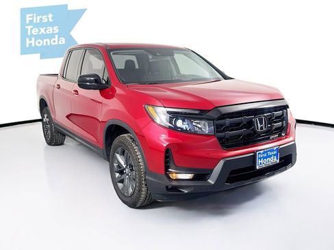 Certified 2025 Honda Ridgeline Sport image 1