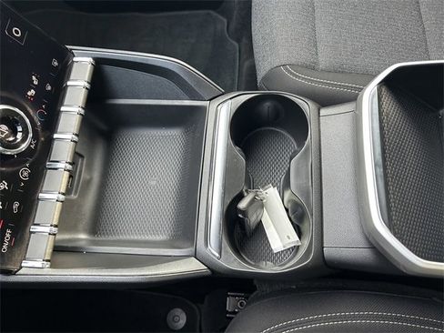 Used 2025 GMC Terrain Elevation image 28