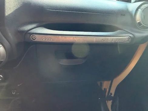 Used 2014 Jeep Wrangler Unlimited Sport w/ Quick Order Package 24S image 23