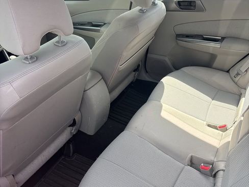 Used 2011 Subaru Forester 2.5X image 12