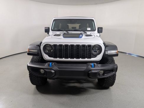 Used 2024 Jeep Wrangler Unlimited Rubicon 4xe AWD/4WD image 2