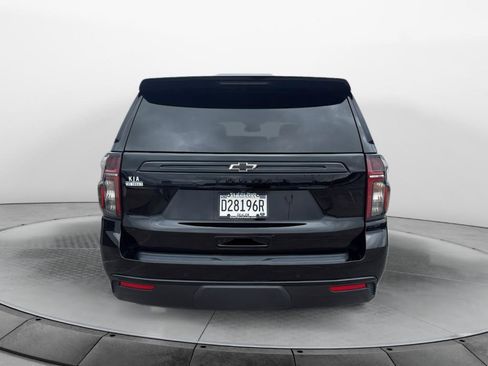 Used 2024 Chevrolet Tahoe Z71 w/ Luxury Package AWD/4WD image 4