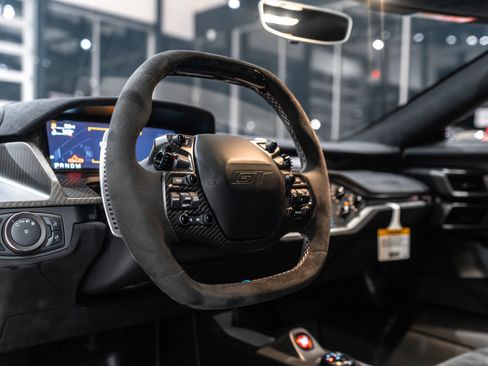 Used 2019 Ford GT image 9