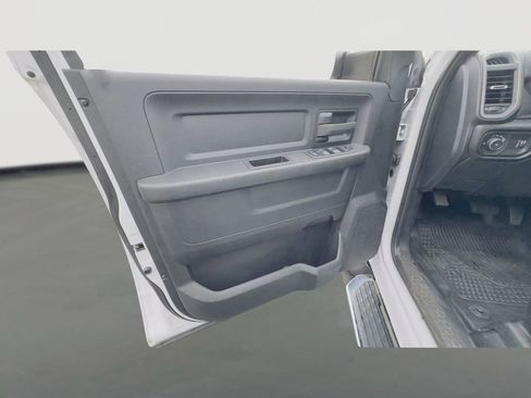 Used 2021 RAM 3500 Tradesman w/ Chrome Appearance Group image 13