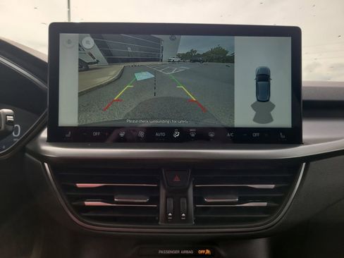 New 2025 Ford Escape Active w/ Active Premium Tech Pack image 20