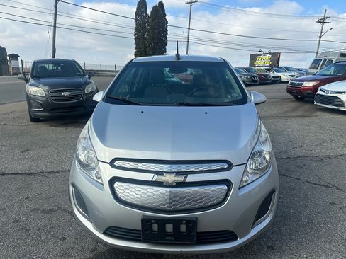 Used 2015 Chevrolet Spark LT image 1