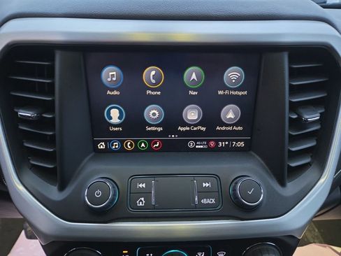 Used 2023 GMC Acadia SLT image 20