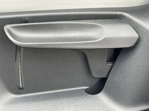New 2026 Volkswagen Taos S FWD image 16