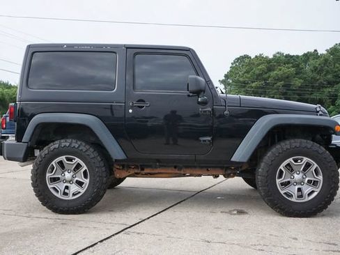 Used 2013 Jeep Wrangler Sport AWD/4WD image 3