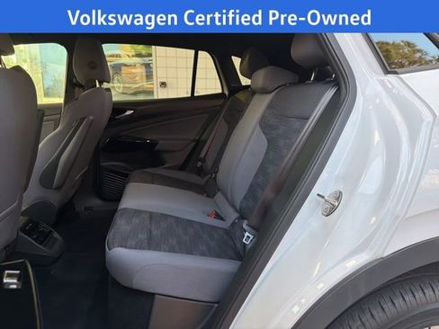 Certified 2022 Volkswagen ID.4 Pro image 19