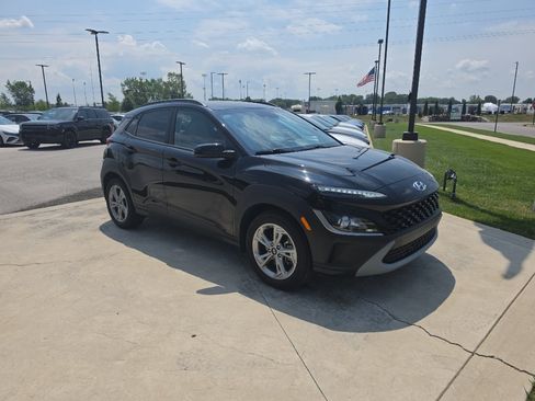 Certified 2023 Hyundai Kona SEL w/ Cargo Package AWD/4WD image 3