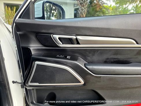 Used 2021 Kia Telluride LX FWD image 48