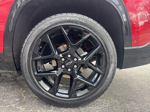 Used 2024 Chevrolet Traverse RS w/ LPO, Floor Liner Package AWD/4WD image 11