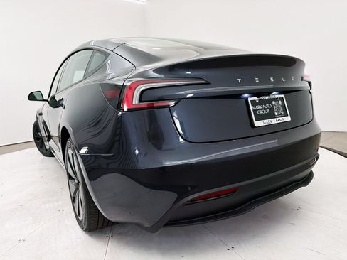 Used 2024 Tesla Model 3 Standard Range RWD image 8