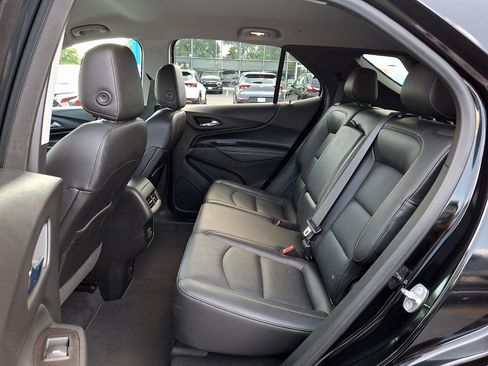 Used 2021 Chevrolet Equinox Premier FWD image 11
