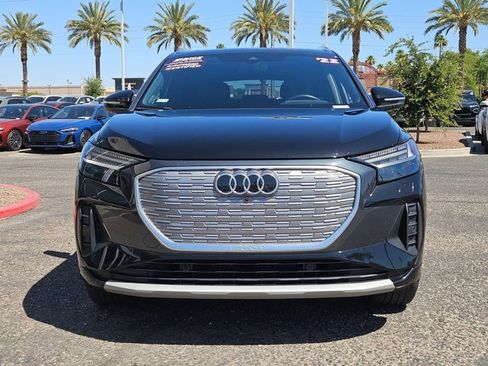 Used 2022 Audi Q4 e-tron Prestige AWD/4WD image 2