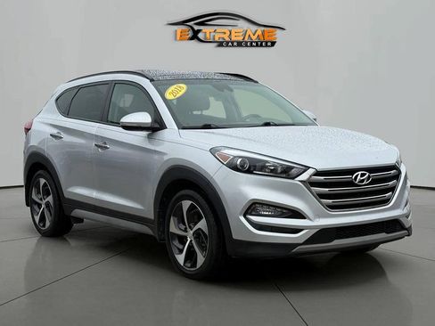 Used 2018 Hyundai Tucson Limited w/ Ultimate Package 02 FWD image 8