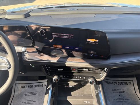 New 2026 Chevrolet Suburban Z71 image 29