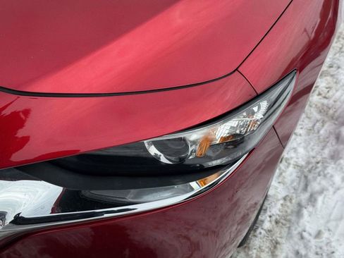 Used 2021 MAZDA MAZDA3 s image 8