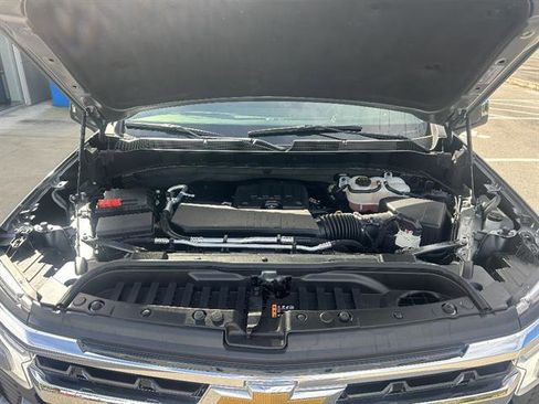 Certified 2024 Chevrolet Silverado 1500 LT image 36