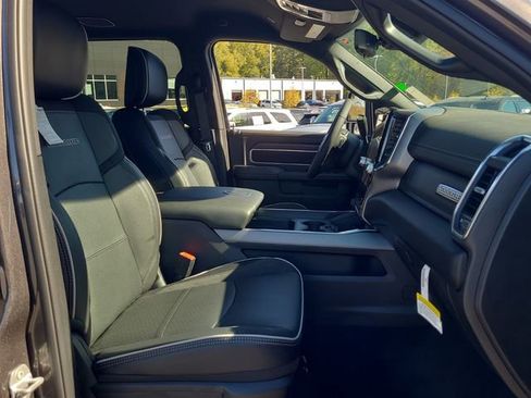 New 2026 RAM 2500 Laramie w/ Night Edition AWD/4WD image 26