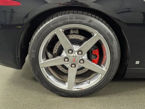 Used 2006 Chevrolet Corvette Convertible w/ Preferred Equipment Group image 20