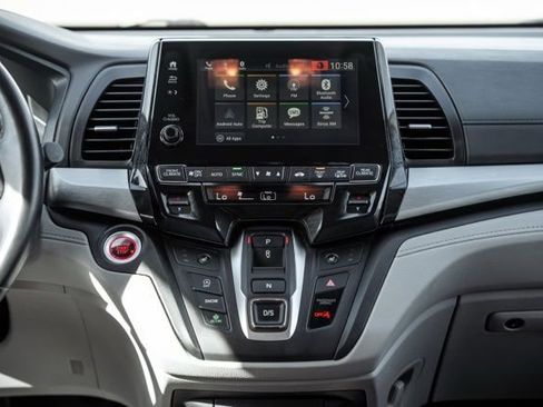 Used 2024 Honda Odyssey EX-L image 18