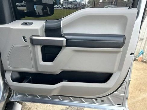 Used 2021 Ford F350 XLT AWD/4WD image 47