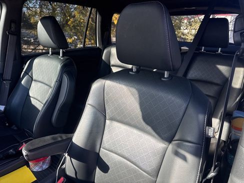 Used 2021 Honda Passport Touring image 13