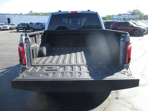 Used 2025 Ford F150 Lariat w/ Equipment Group 501A Mid AWD/4WD image 8