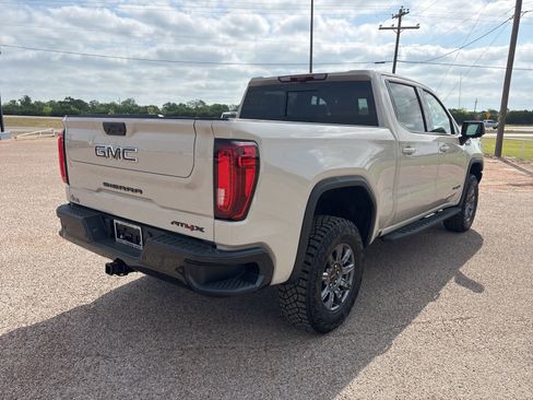 New 2026 GMC Sierra 1500 AT4X w/ LPO, Black Badging Package AWD/4WD image 6