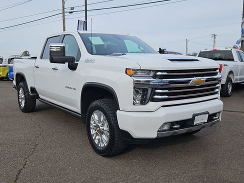 Used 2022 Chevrolet Silverado 2500 High Country w/ Z71 Off-Road Package image 7