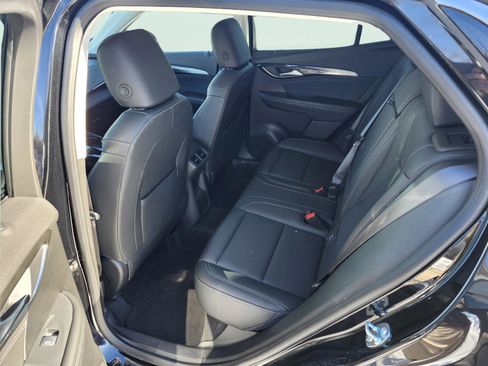 Used 2025 Buick Envision Preferred image 28