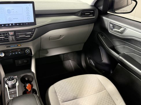 Certified 2024 Ford Escape Active w/ Tech Pack #1 FWD image 12