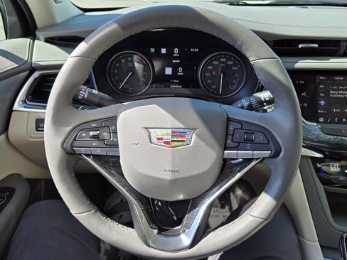 Used 2024 Cadillac XT6 Premium Luxury w/ Technology Package image 24