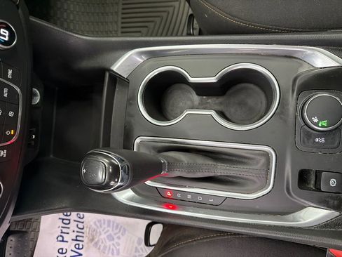 Used 2019 Chevrolet Traverse LS FWD image 30