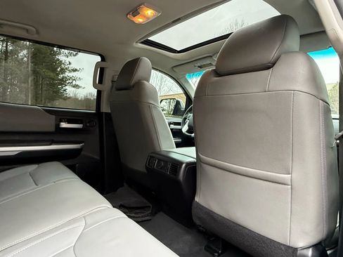 Used 2014 Toyota Tundra Limited image 24
