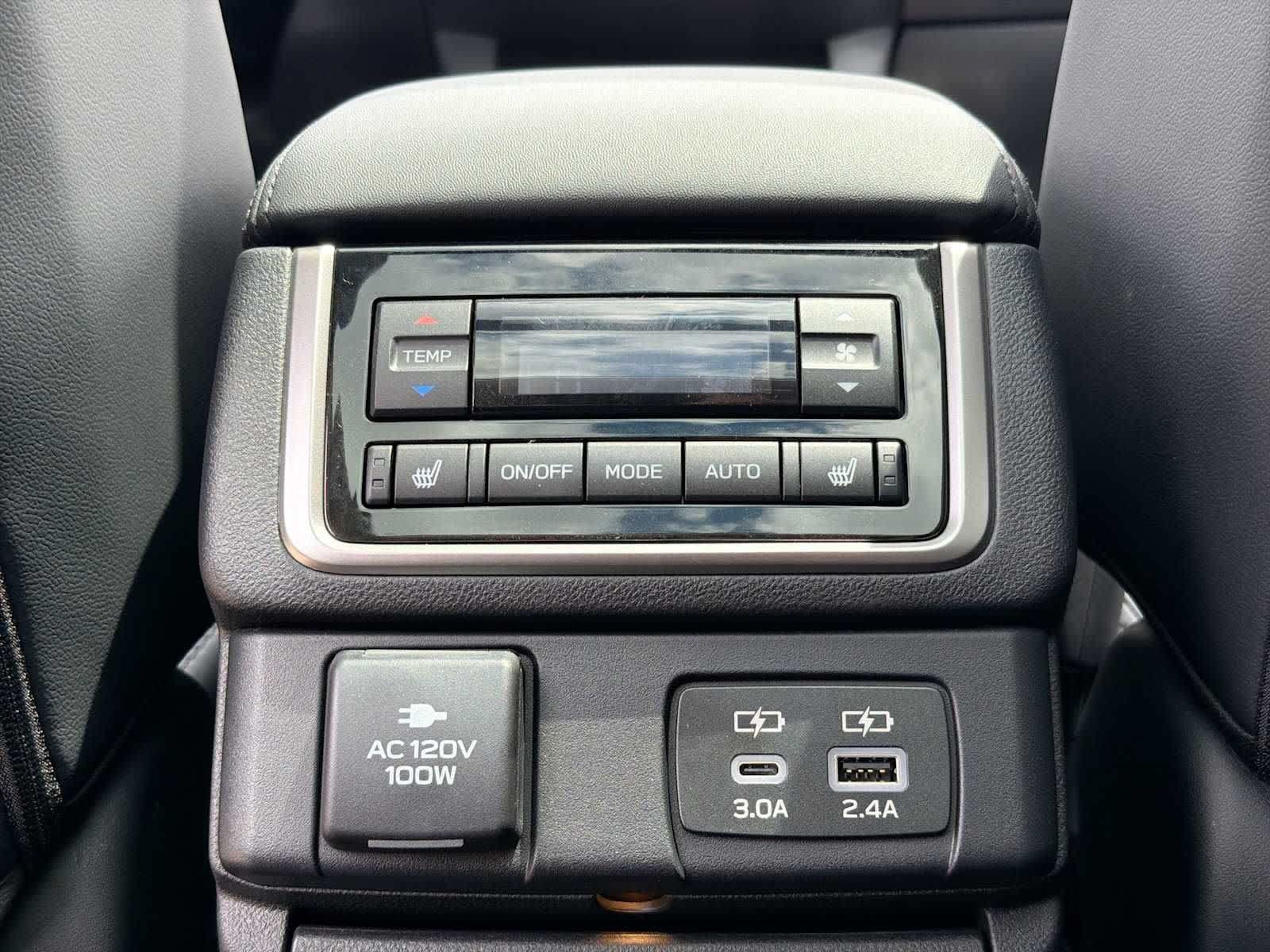 Certified 2026 Subaru Ascent Touring AWD/4WD image 33