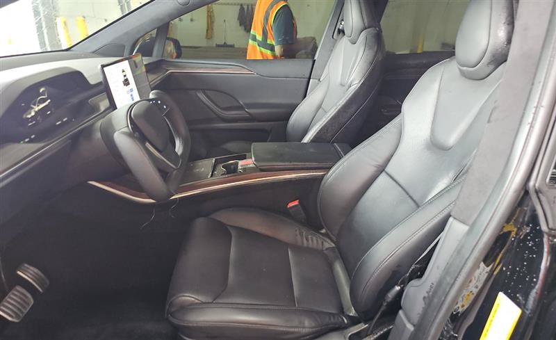 Used 2023 Tesla Model X AWD/4WD image 7