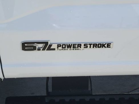 Certified 2025 Ford F250 XLT AWD/4WD image 14