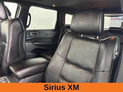 Used 2022 Jeep Grand Cherokee Limited image 11