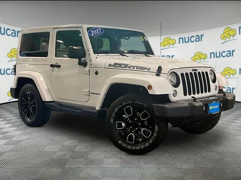 Used 2017 Jeep Wrangler Sahara AWD/4WD image 1