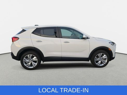 Used 2024 Buick Encore GX Preferred AWD/4WD image 4
