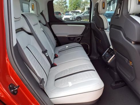 Used 2024 Rivian R1T Adventure image 15